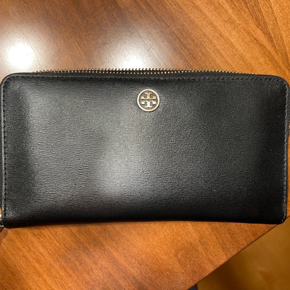 Black Tory Burch Wallet